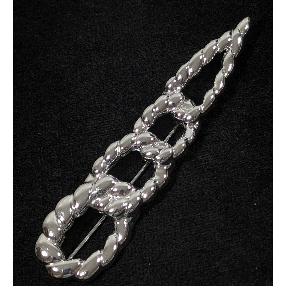 Vintage Retro Large Silver Tone Cable Ribbed Chain Link Brooch Pin